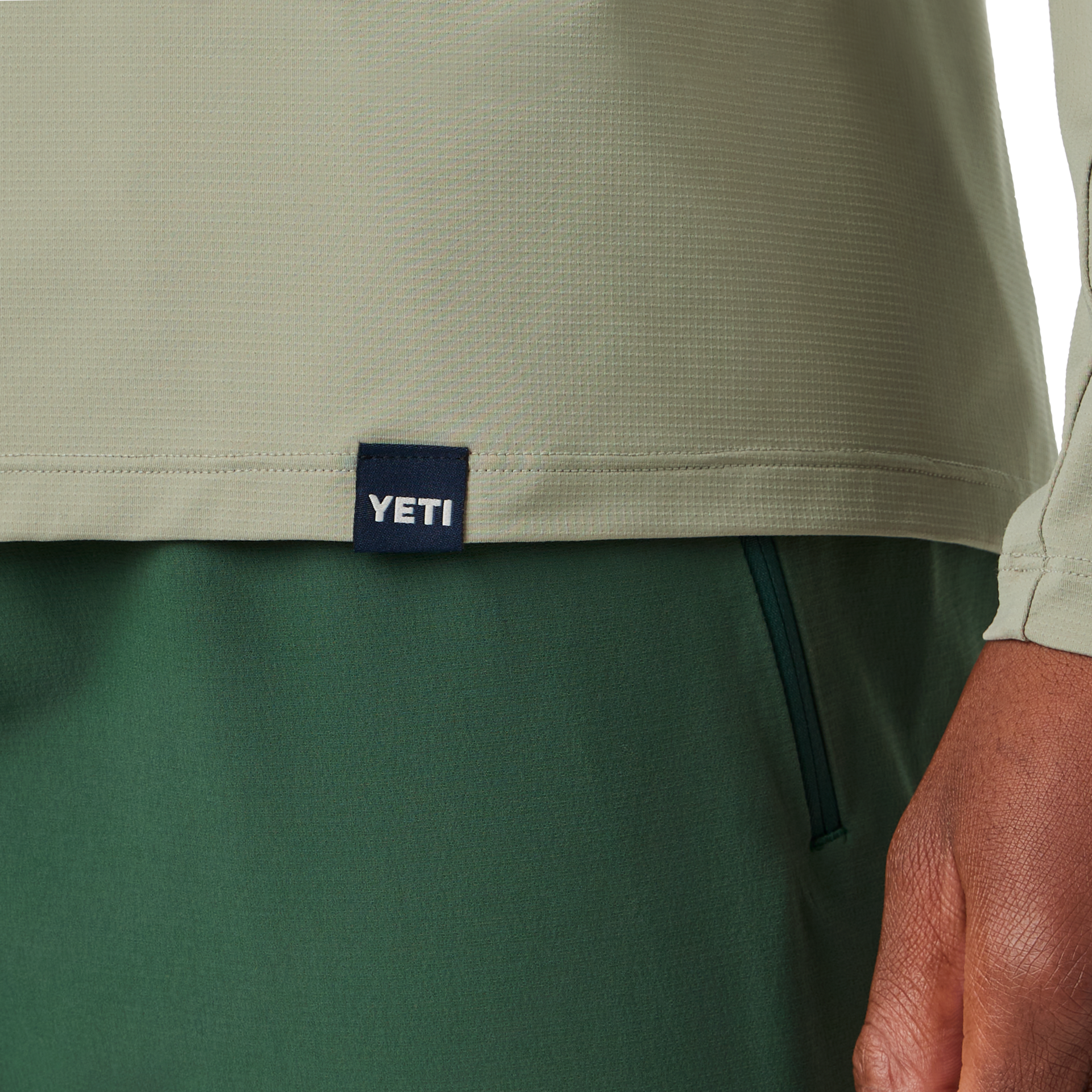ULTRA LIGHTWEIGHT SUNSHIRT - Image 6